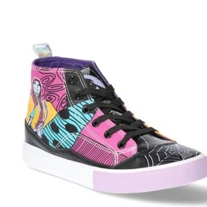 Disney nightmare before Christmas high top woman’s lace up shoes  35$   size 9.5
